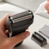 電気シェーバーの手入れにオイルは必要？正しい塗り方と選び方